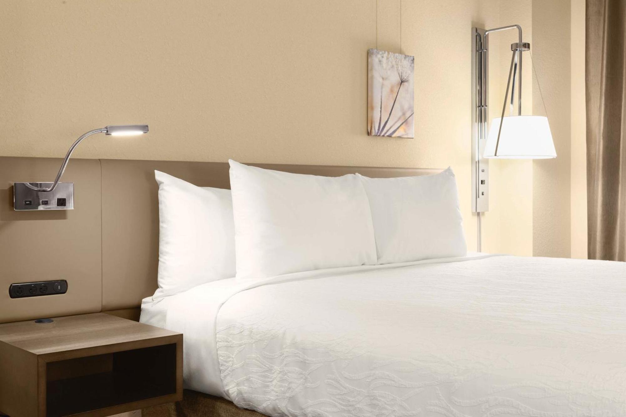 Hilton Garden Inn Charlotte Southpark Extérieur photo