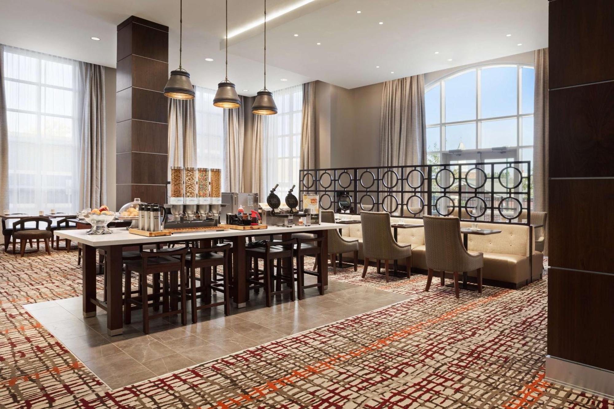Hilton Garden Inn Charlotte Southpark Extérieur photo