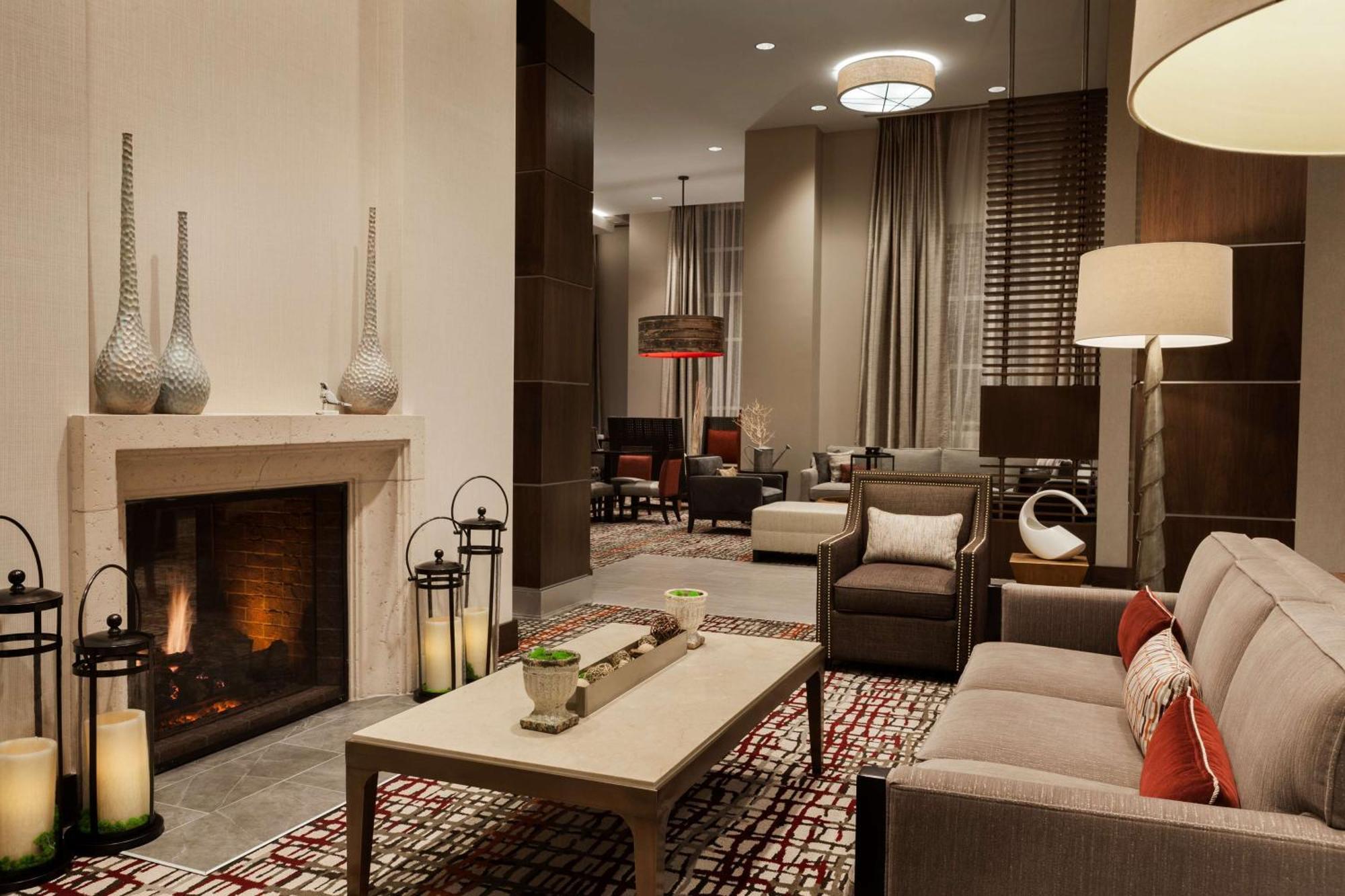 Hilton Garden Inn Charlotte Southpark Extérieur photo